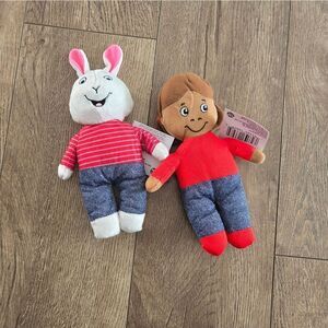ARTHUR Plush dolls